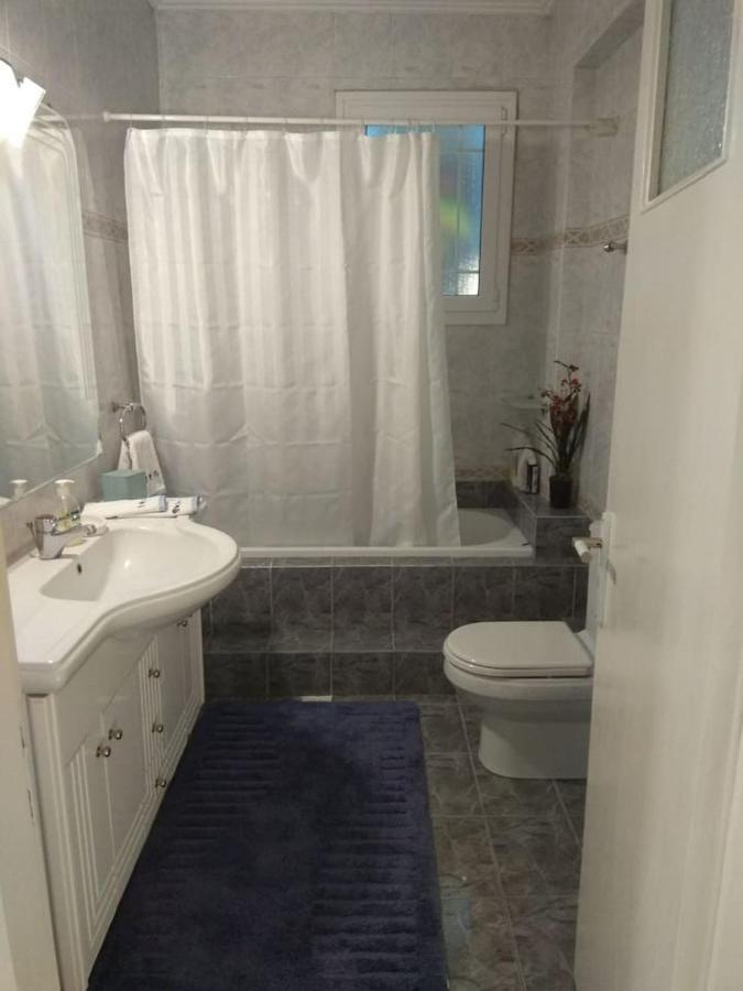 아르테미다 Flat With Garden Near Sea, Port And Airport 아파트 외부 사진