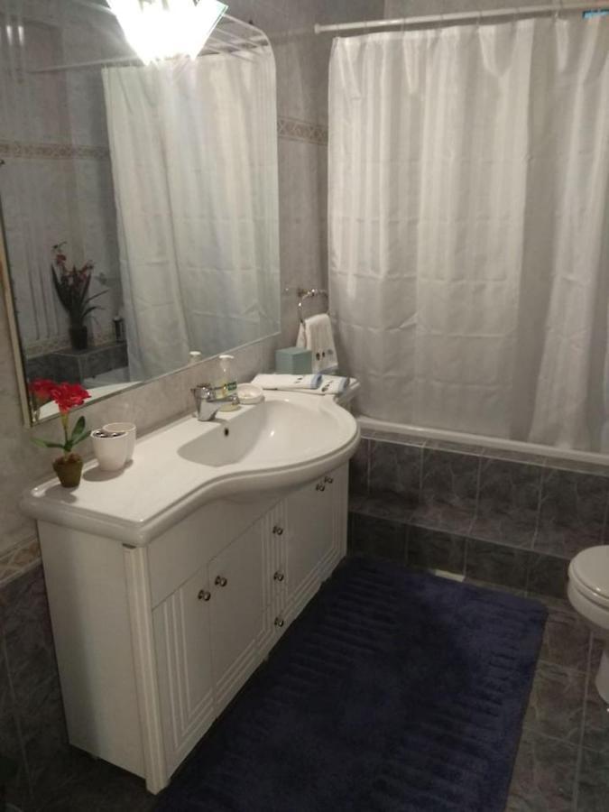 아르테미다 Flat With Garden Near Sea, Port And Airport 아파트 외부 사진